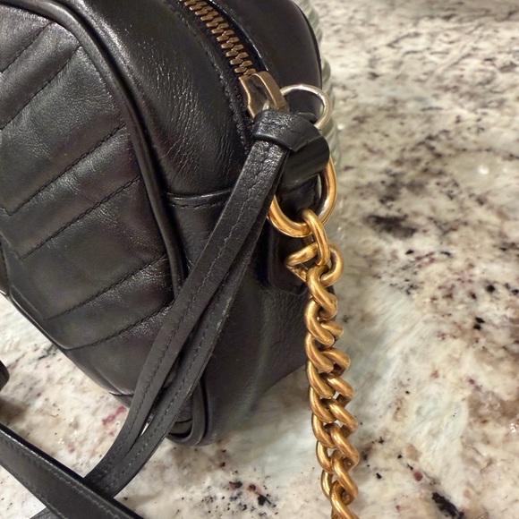 Gucci Black Quilted Leather GG Chain Crossbody Bag - Picture 4 of 15
